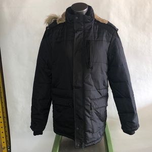 Black women’s winter coat medium NWT